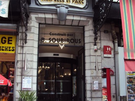 Chapelle et Parc — Lourdes — photo 4