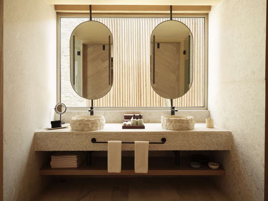 Harmony Pool Villa Bathroom