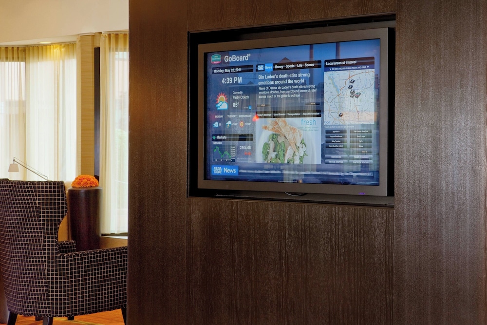 Courtyard by Marriott Columbus - photo 14