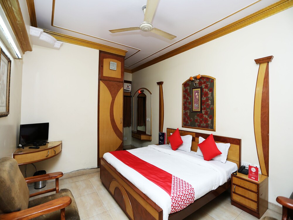 Oyo 26647 Minar Hotel — hotel in Aligarh
