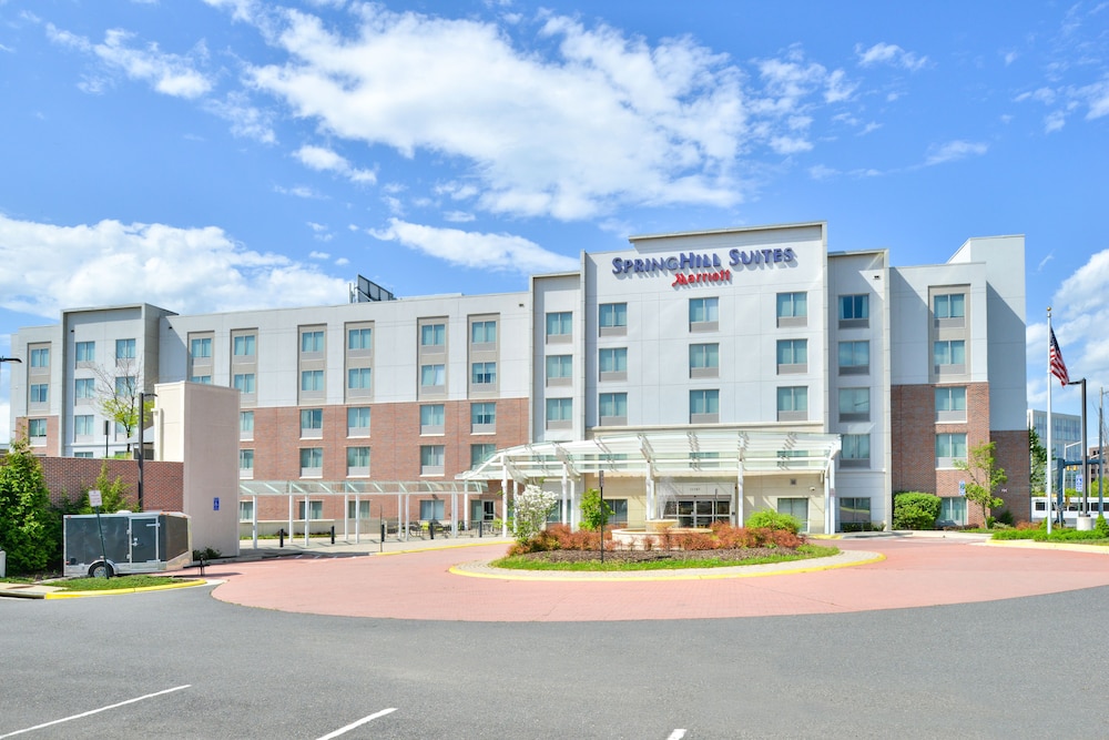 SpringHill Suites by Marriott Fairfax Fair Oaks - photo 27