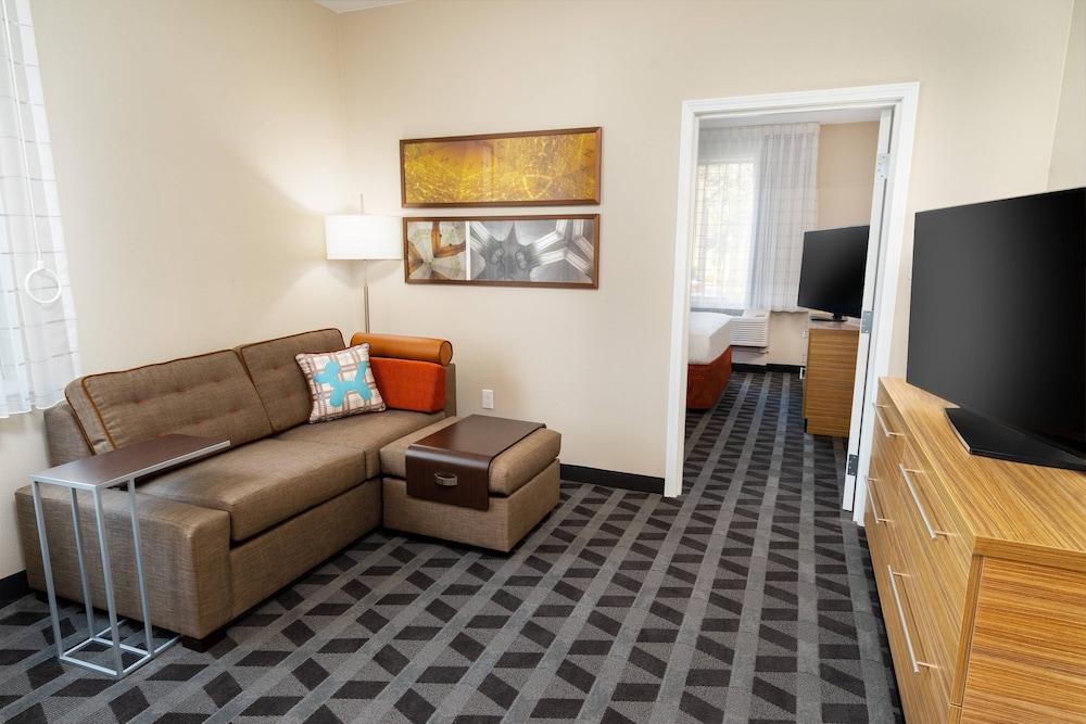 TownePlace Suites by Marriott Irvine Lake Forest - photo 10