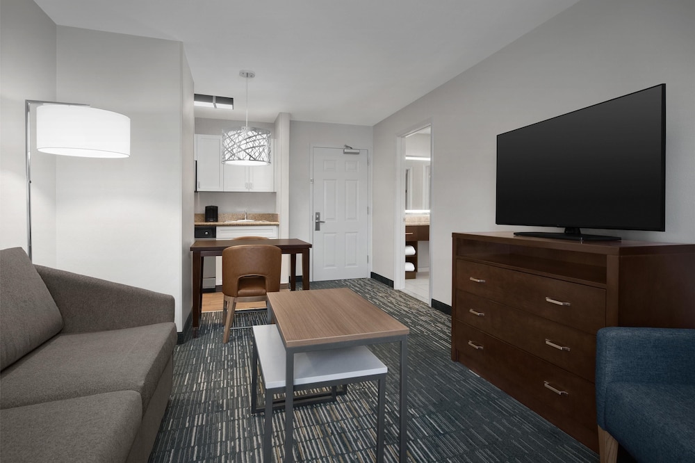 Homewood Suites by Hilton Newark Cranford - photo 16