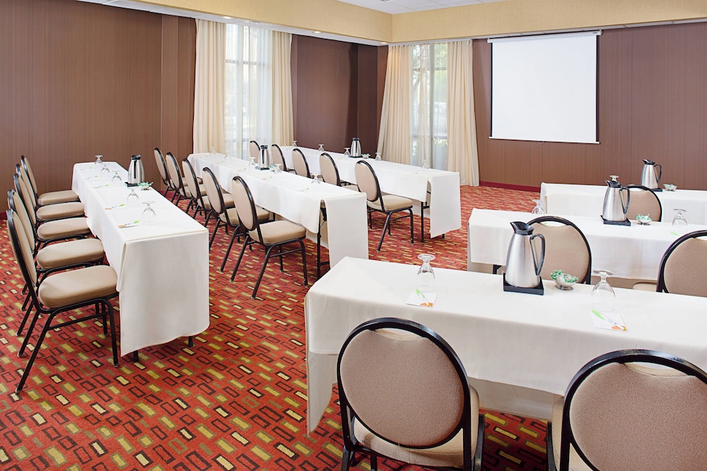 Courtyard by Marriott Sacramento Midtown - photo 39