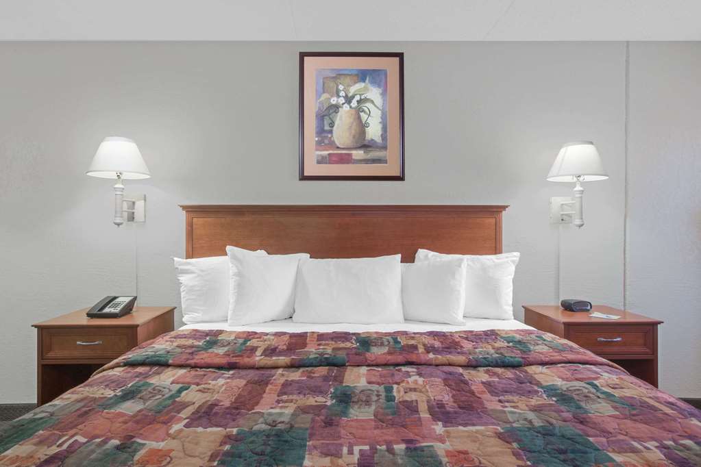 Days Inn by Wyndham Casper - photo 19