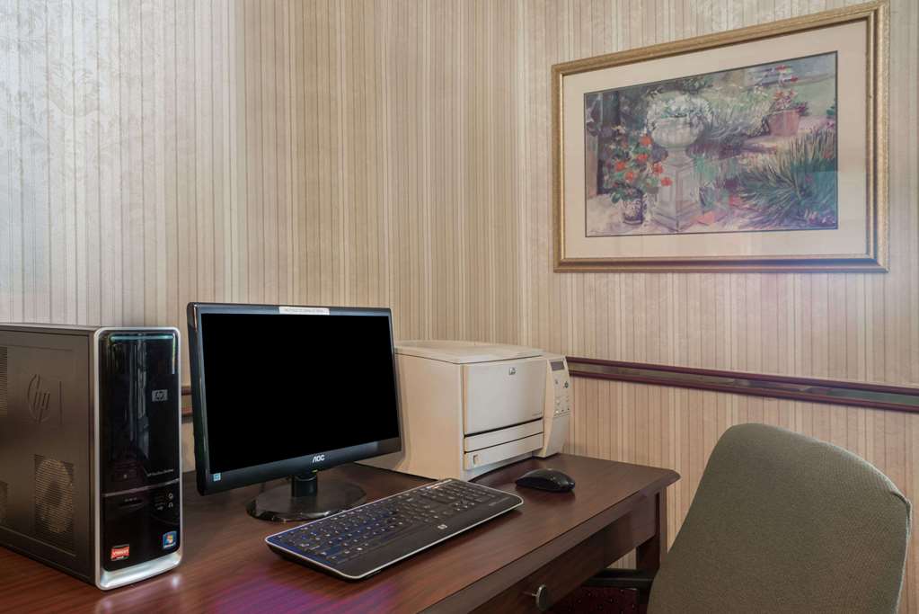 Days Inn by Wyndham Westminster - photo 29