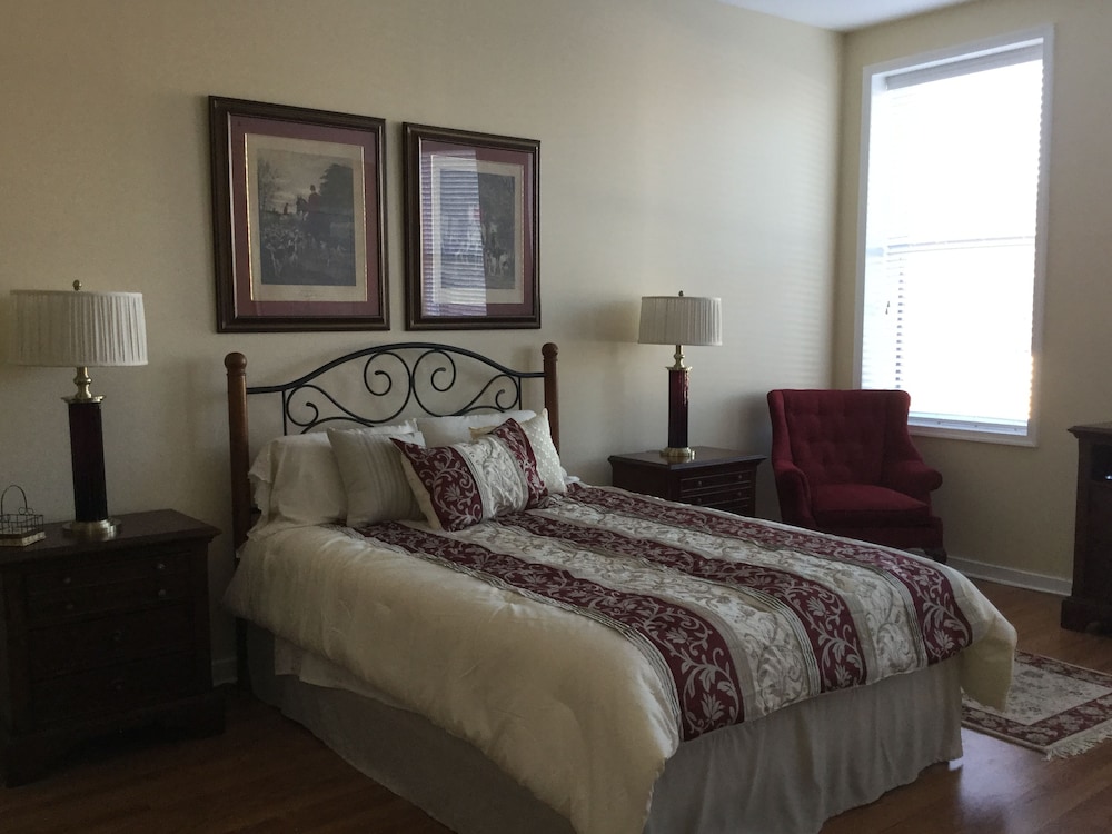 The Jury's Inn — hotel in Petersburg