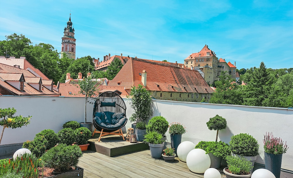 Pension Ametyst — 4-Star Luxury Hotel in Cesky Krumlov, Czech Republic