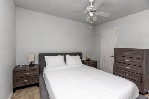 Wyndham 108 Corporate & Modern 1br suite — 4-Star Luxury Hotel in Hampton, United States