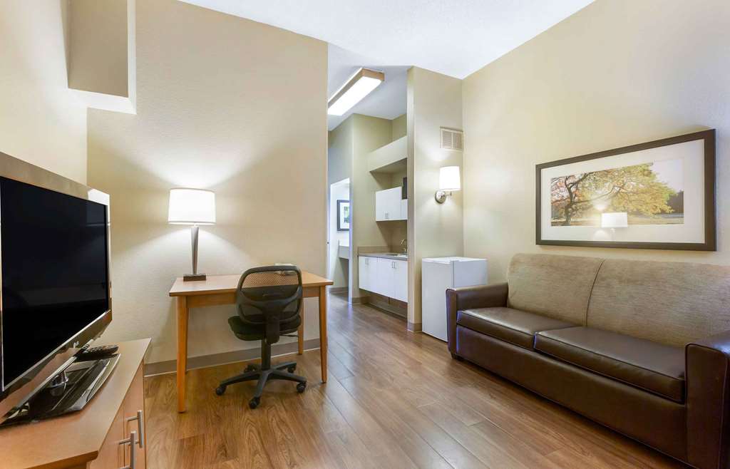 Extended Stay America Suites Findlay Tiffin Avenue - photo 12