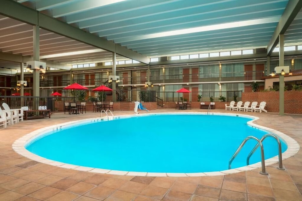 Ramada by Wyndham Indiana - photo 15