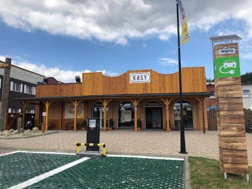 Noclegi Texas Park Westernowy Twinpigs — hotel in Zory
