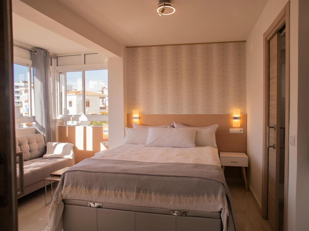 Beautiful Quiet and Nogalera Center in Torremolinos, Spain