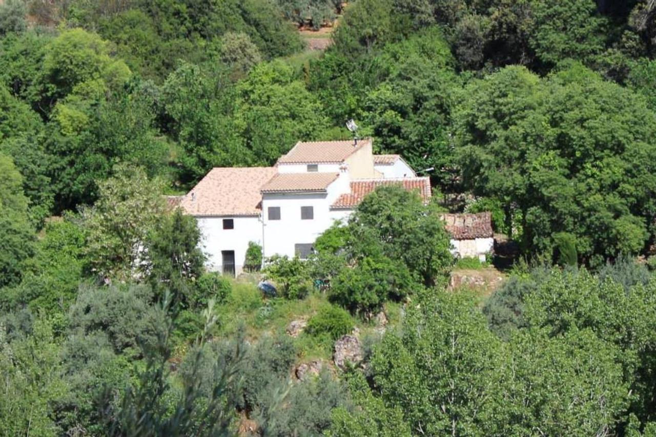 La Cabieda Junto al Río Cañamares ideal para grupos y familias — 4-Star Luxury Hotel in Chilluevar, Spain