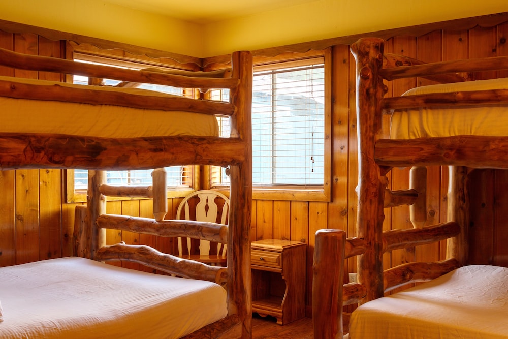 Kern Lodge Kernville - photo 17