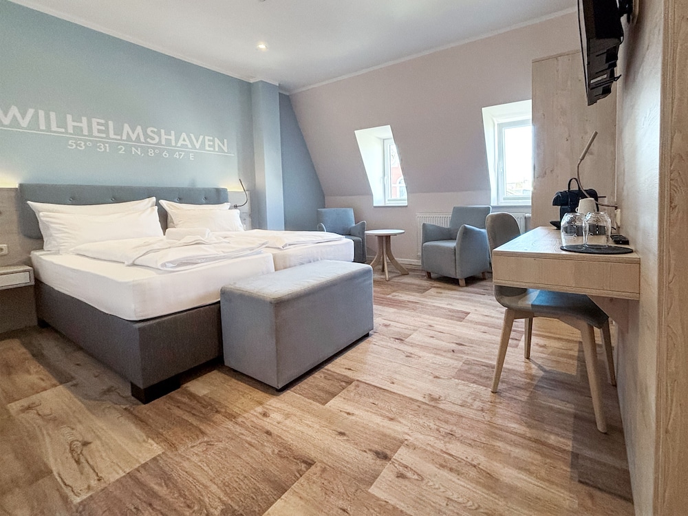 DORMERO Hotel Wilhelmshaven - carbon neutral hotel in Wilhelmshaven
