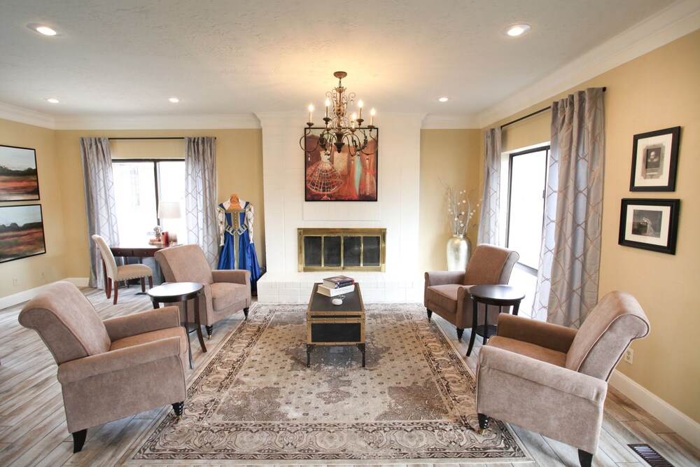 Stratford Court Hotel - photo 12