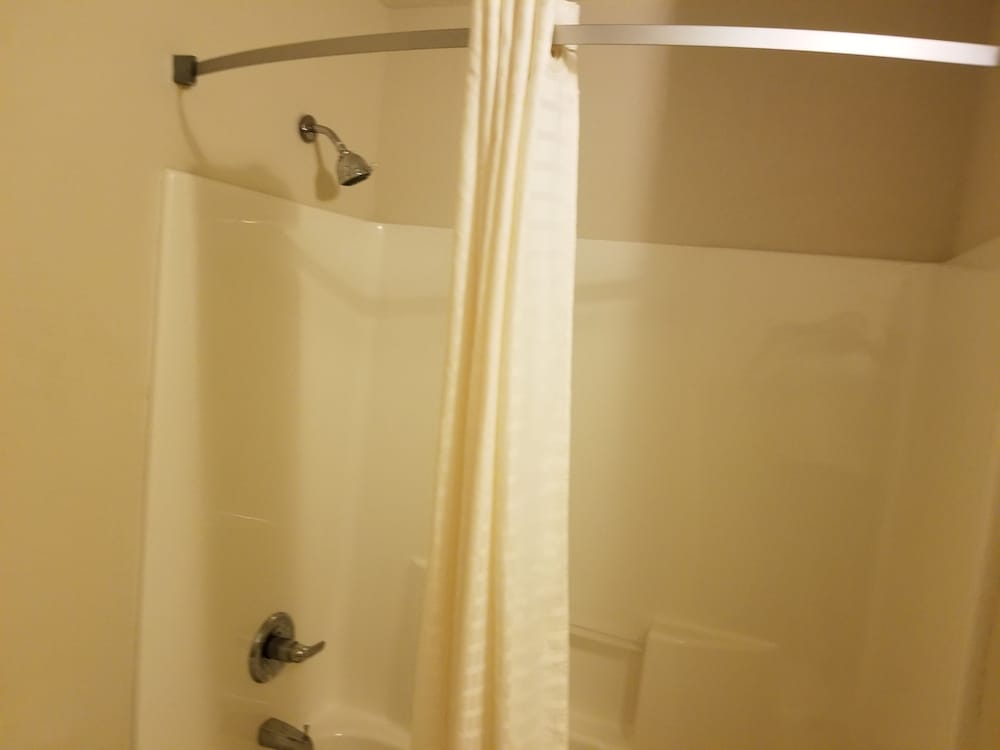 Americas Stay Inn - photo 22