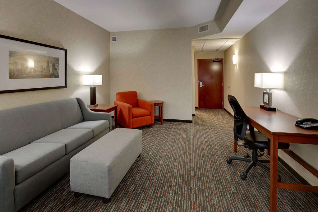 Drury Inn & Suites Charlotte Arrowood - photo 25