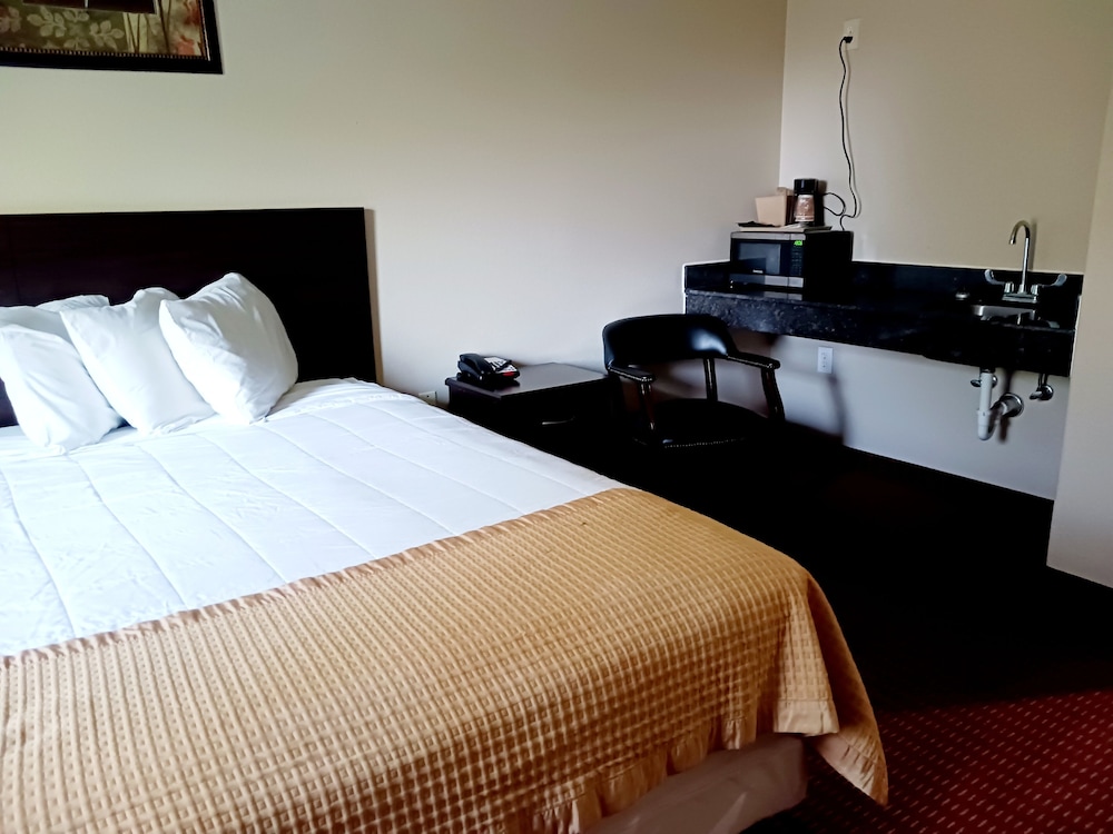 Yorktown Inn And Suites - photo 51