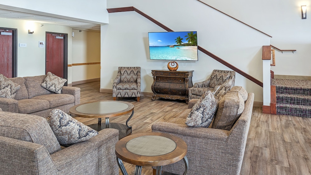 Estherville Hotel & Suites - photo 5