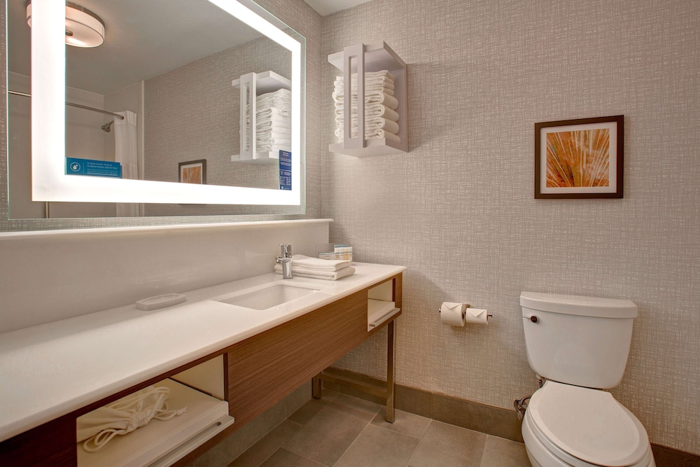 Hampton Inn & Suites Borger - photo 23