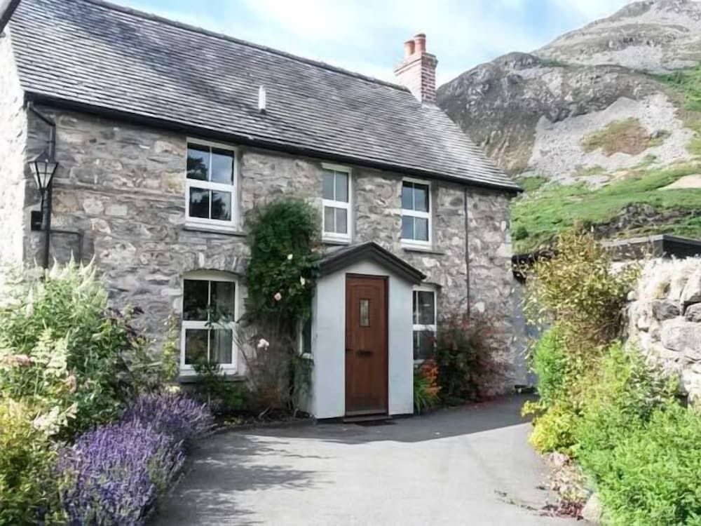 Bodywen — 4-Star Luxury Hotel in Llangynog, United Kingdom