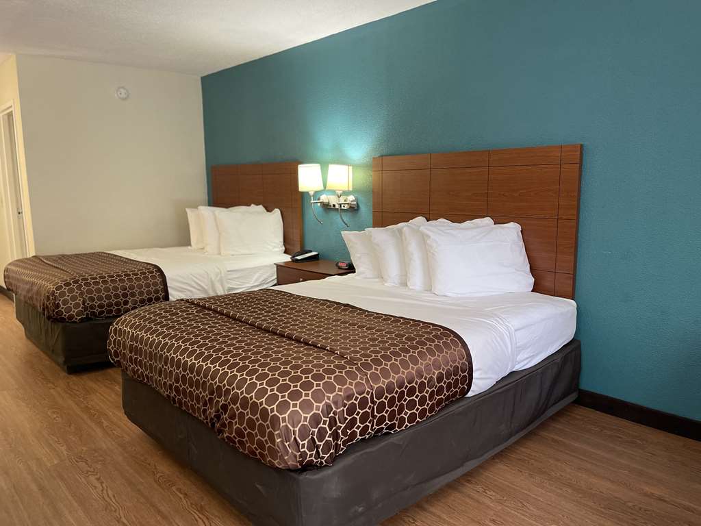 Best Western Tallahassee Downtown Inn & Suites - photo 3