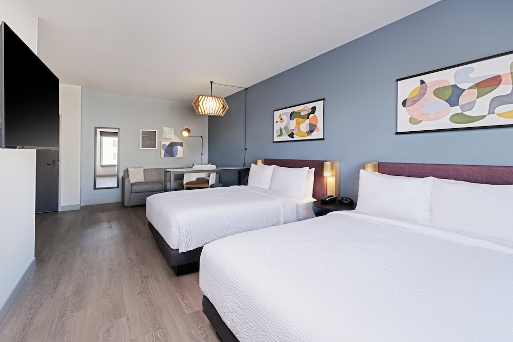 Atwell Suites Kansas City Airport by IHG - photo 4