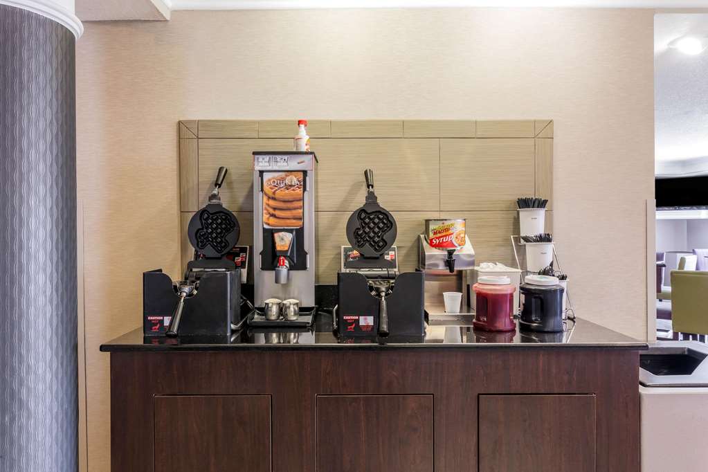 La Quinta Inn by Wyndham Odessa - photo 62