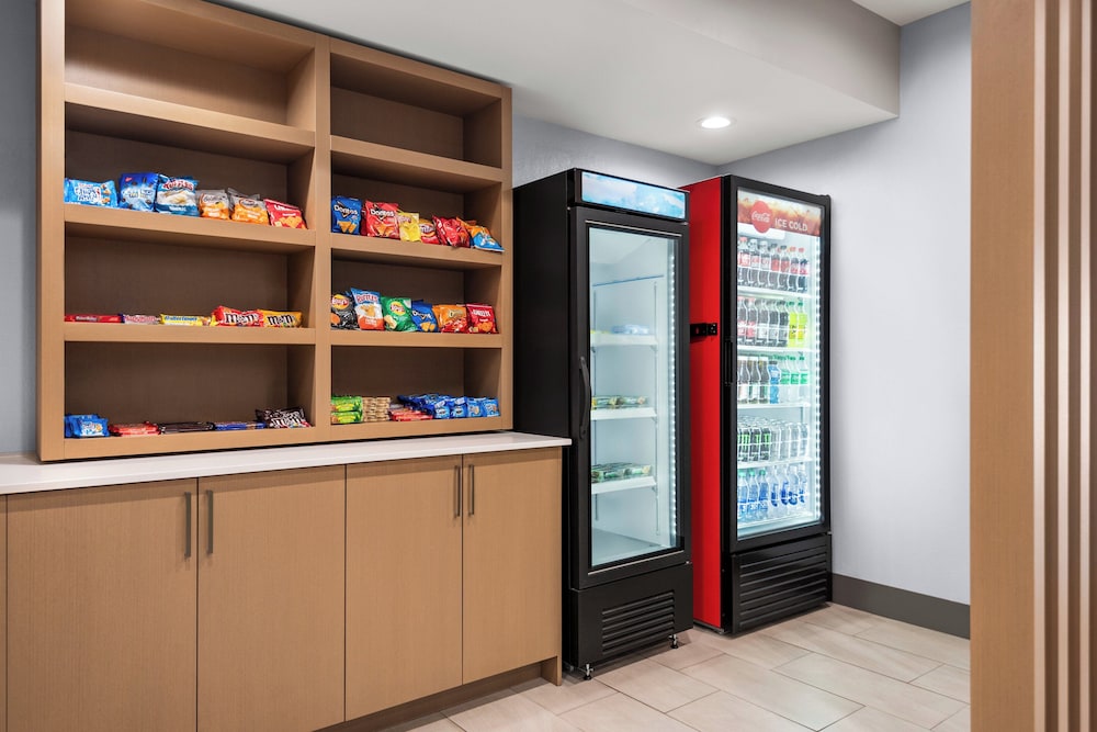 Holiday Inn Express Morgantown by IHG - photo 26