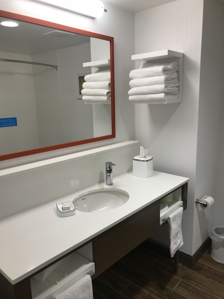 Hampton Inn & Suites St. George UT - photo 25