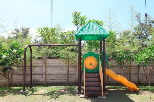 Cozy almond drive condo in cebu — 4-Star Luxury Hotel in Talisay, Philippines