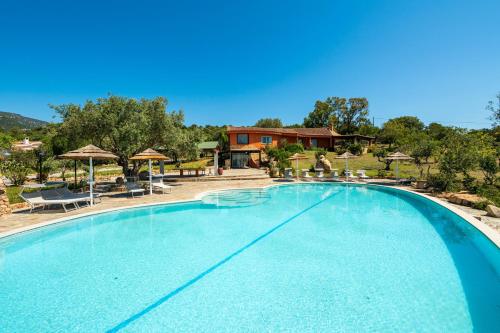 Villa Harmònia — 4-Star Luxury Hotel in Villasimius, Italy