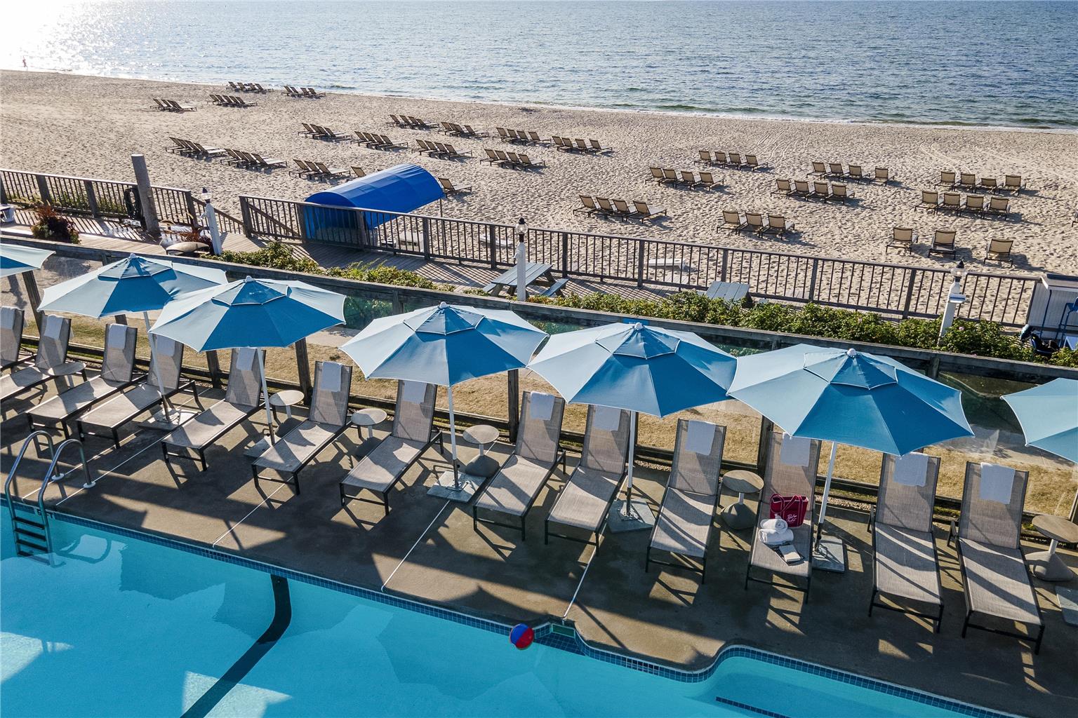 Blue Water Resort — hotel in South Yarmouth