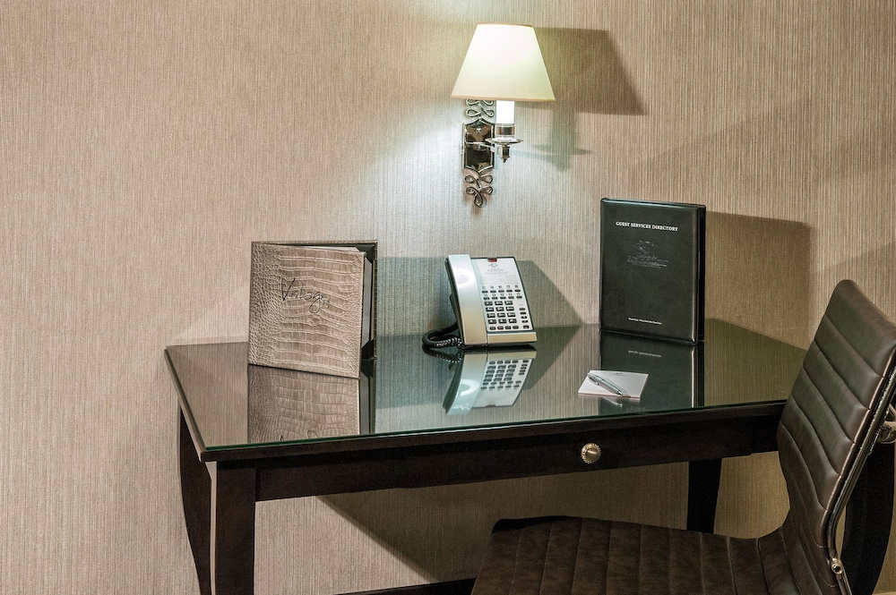 The Inn At Fox Hollow Hotel - photo 11