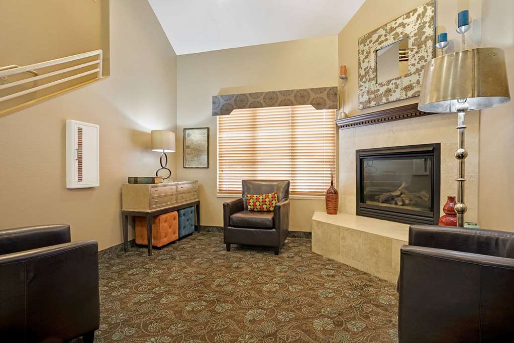 Days Inn by Wyndham Eagan Minnesota Near Mall of America - photo 4