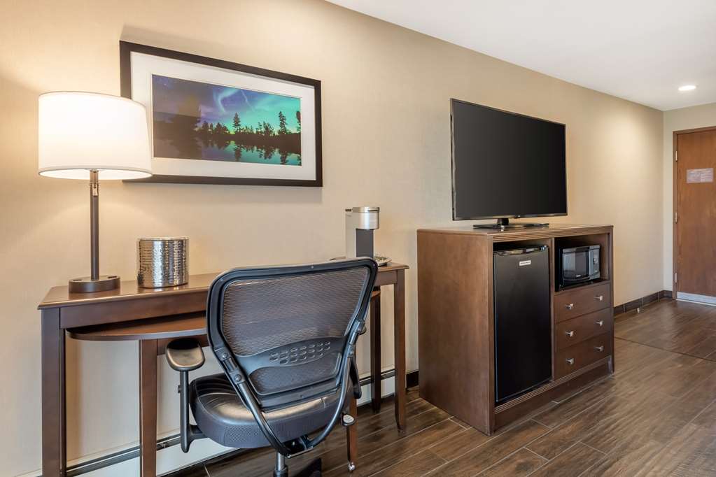Best Western Plus Superior Inn - photo 54