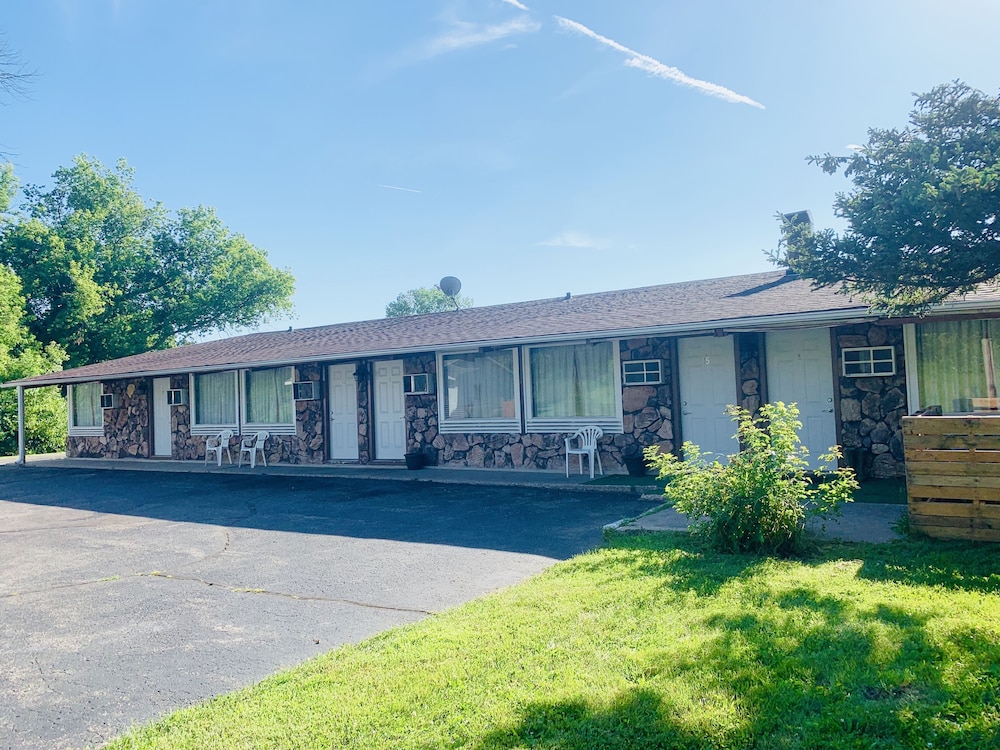 Crossroads Motel - photo 22