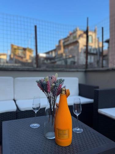 Attico Loft con terrazza Vía dei Coronari Roma — 4-Star Luxury Hotel in Rome, Italy
