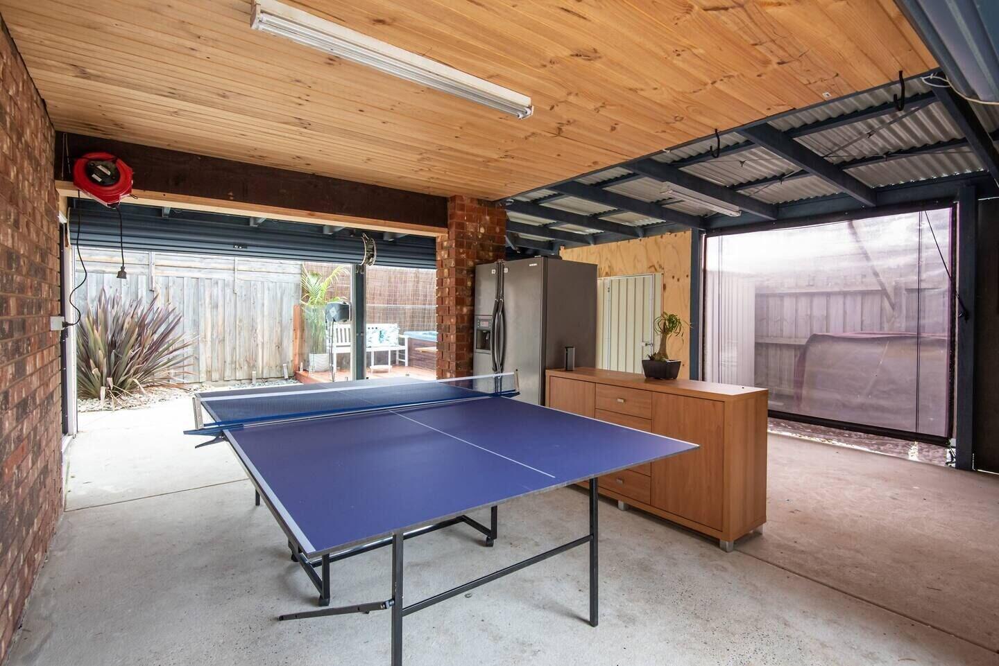 Dreamy Dromana Family Getaway with Jacuzzi in Dromana, Australia