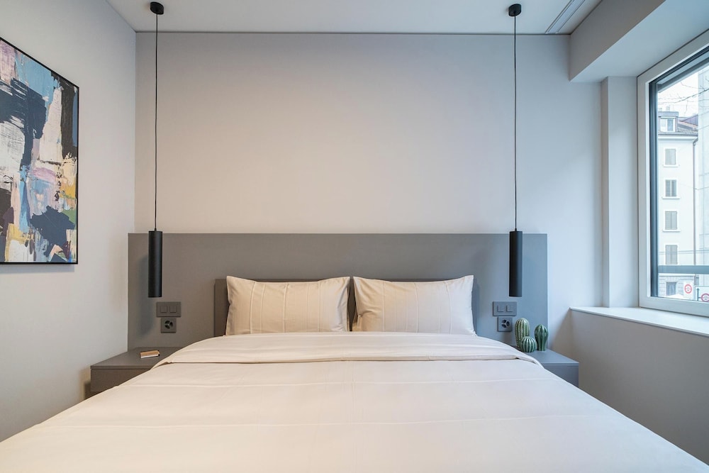 City Pop 2Night Zürich City Self check in — 4-Star Luxury Hotel in Zurich, Switzerland