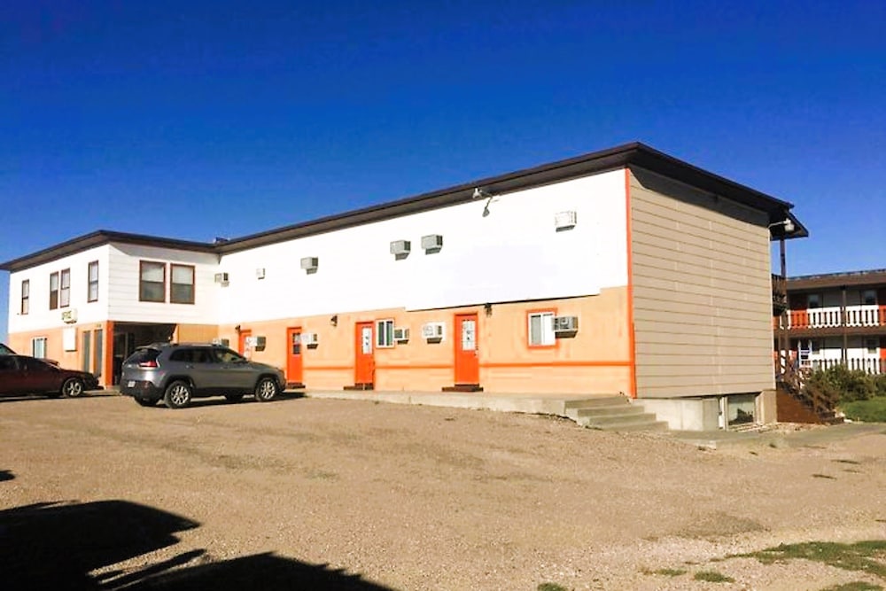 Love Hotels Kadoka by OYO at Badlands SD - featured photo