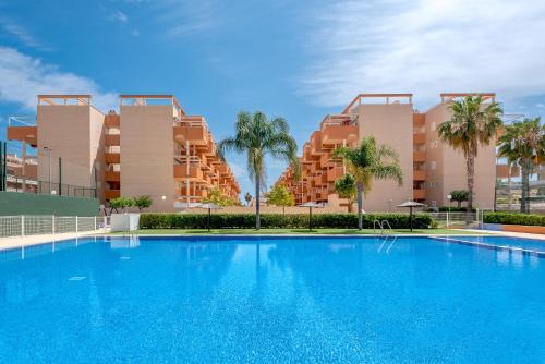 Lopimar Exclusivo — 4-Star Luxury Hotel in Canet D'en Berenguer, Spain