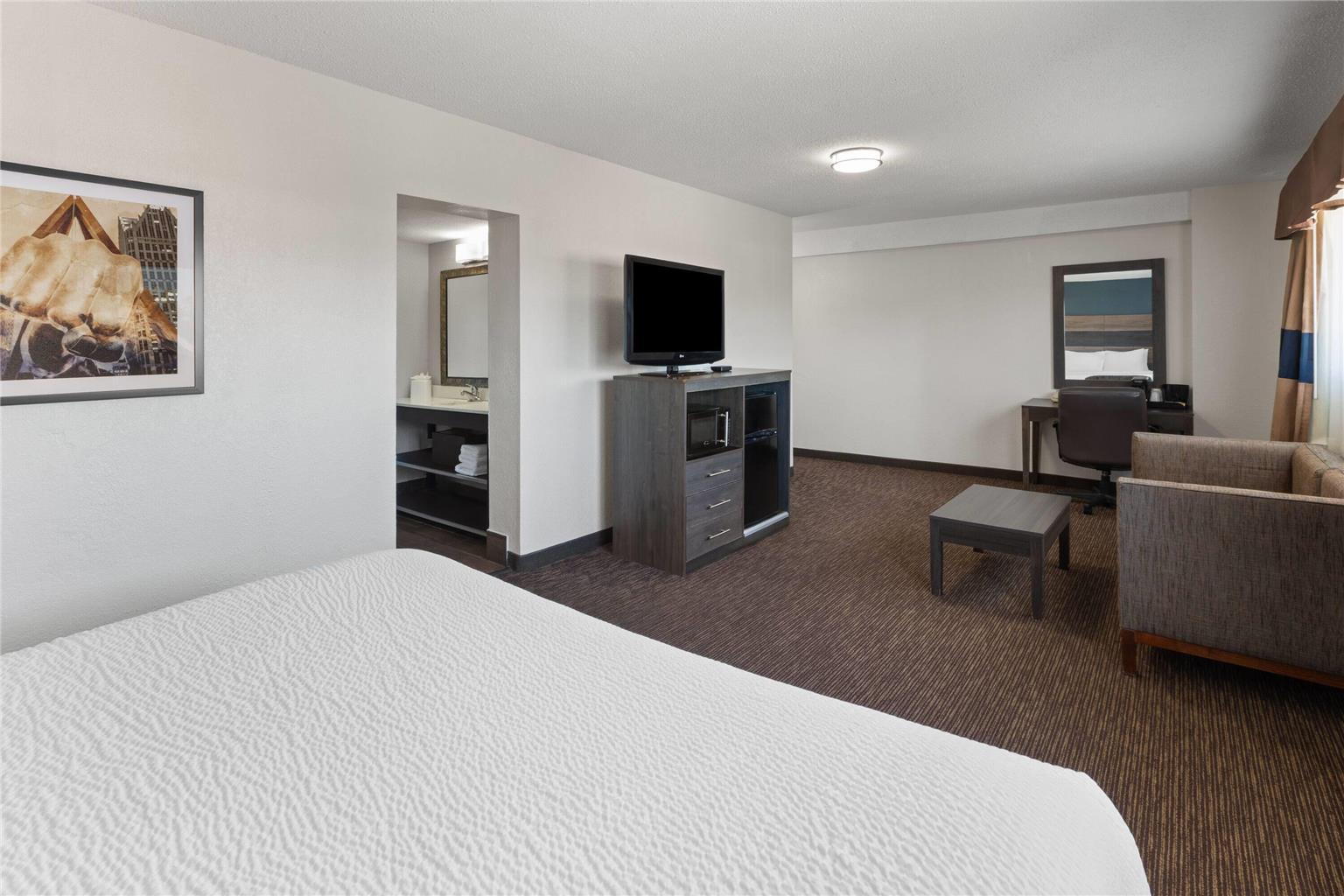 Baymont by Wyndham Downtown Detroit - photo 26