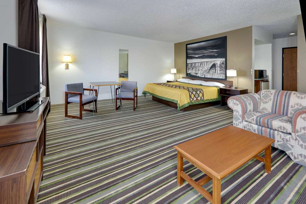 Super 8 by Wyndham Roswell - photo 24