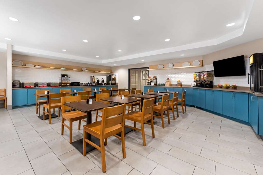 Country Inn & Suites by Radisson Macon North GA - photo 37