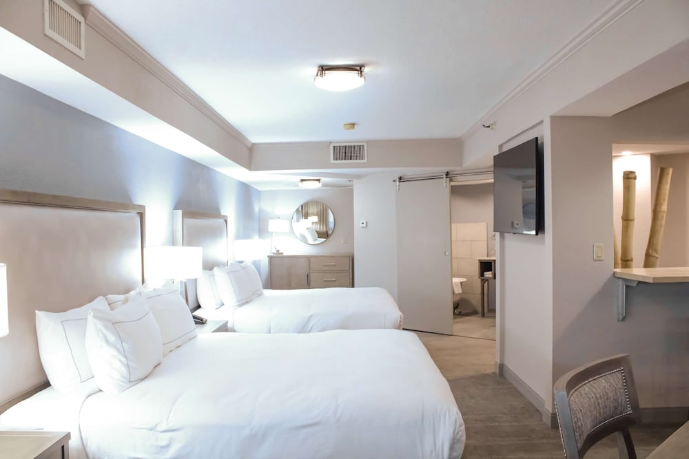 DoubleTree by Hilton Phoenix Mesa - photo 40