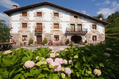 Agroturismo Ibarre — Bergara