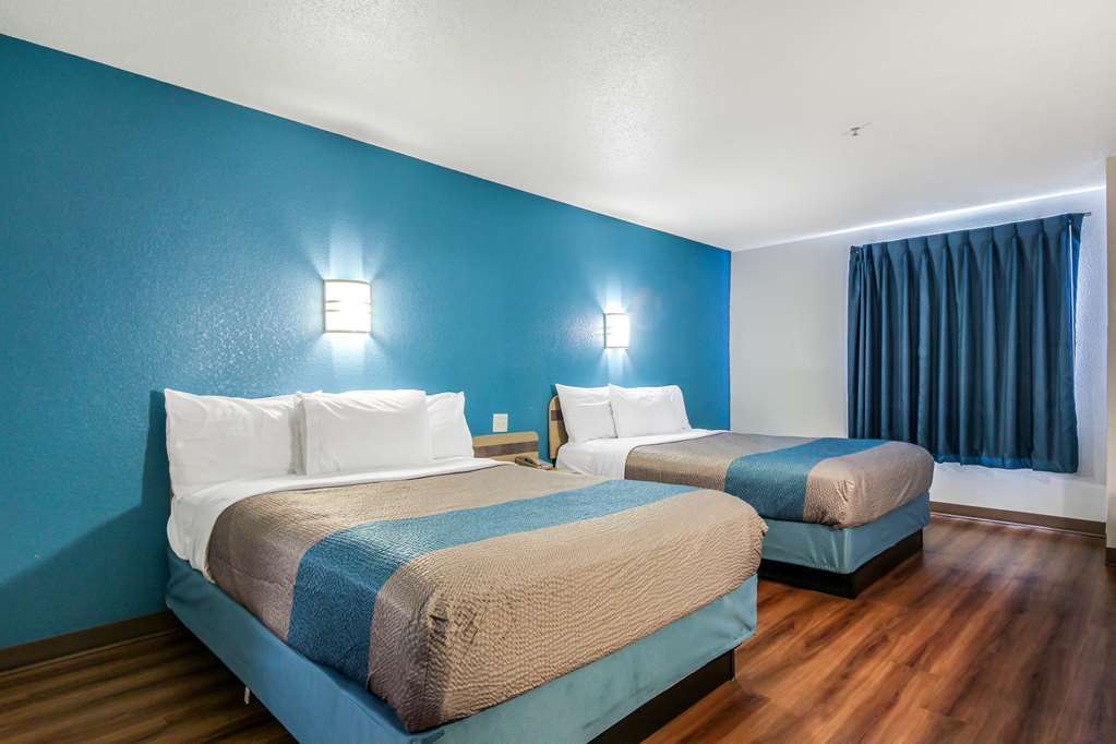 Motel 6 New Braunfels - photo 21